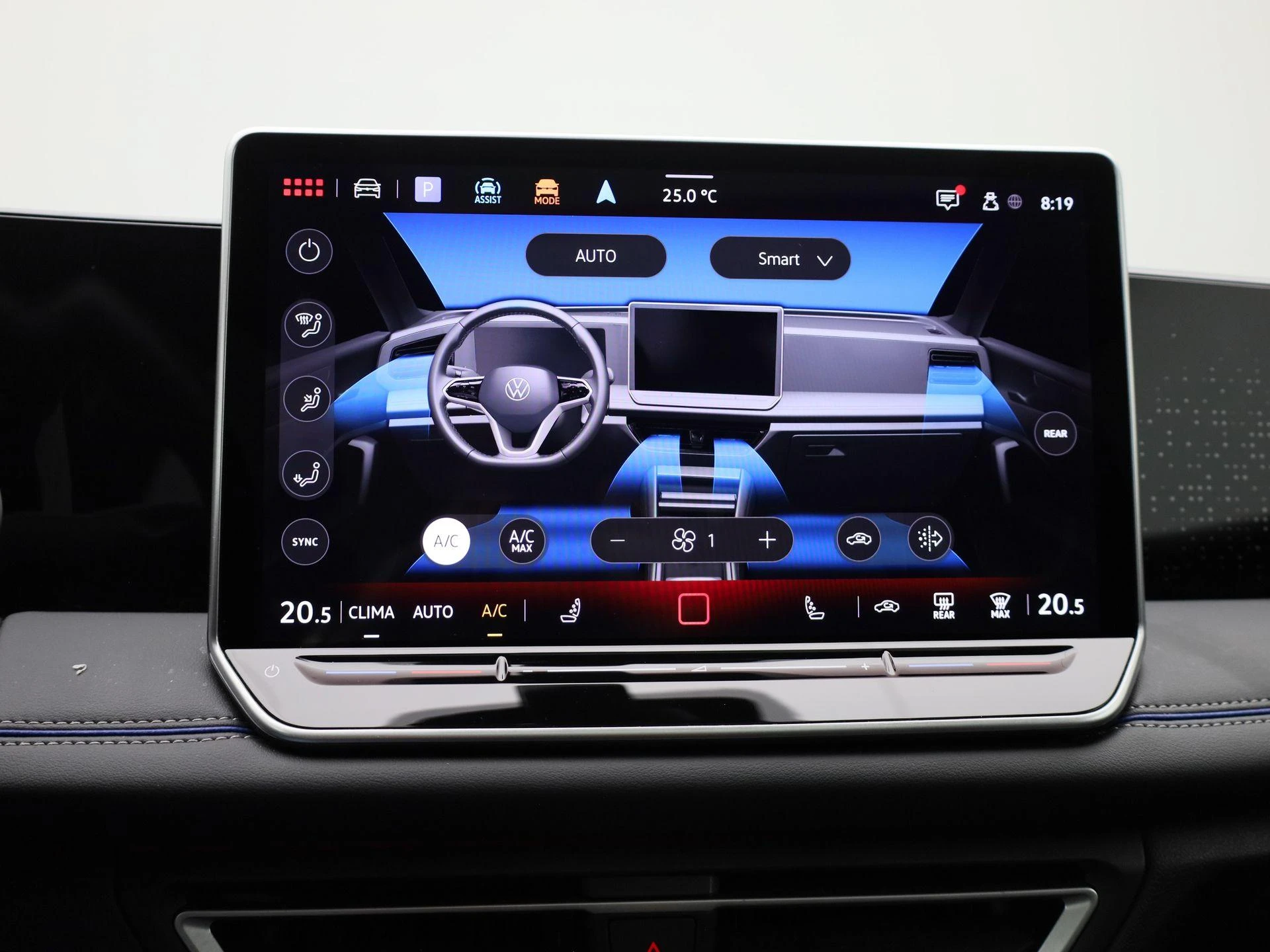 Volkswagen-Tiguan-image-18