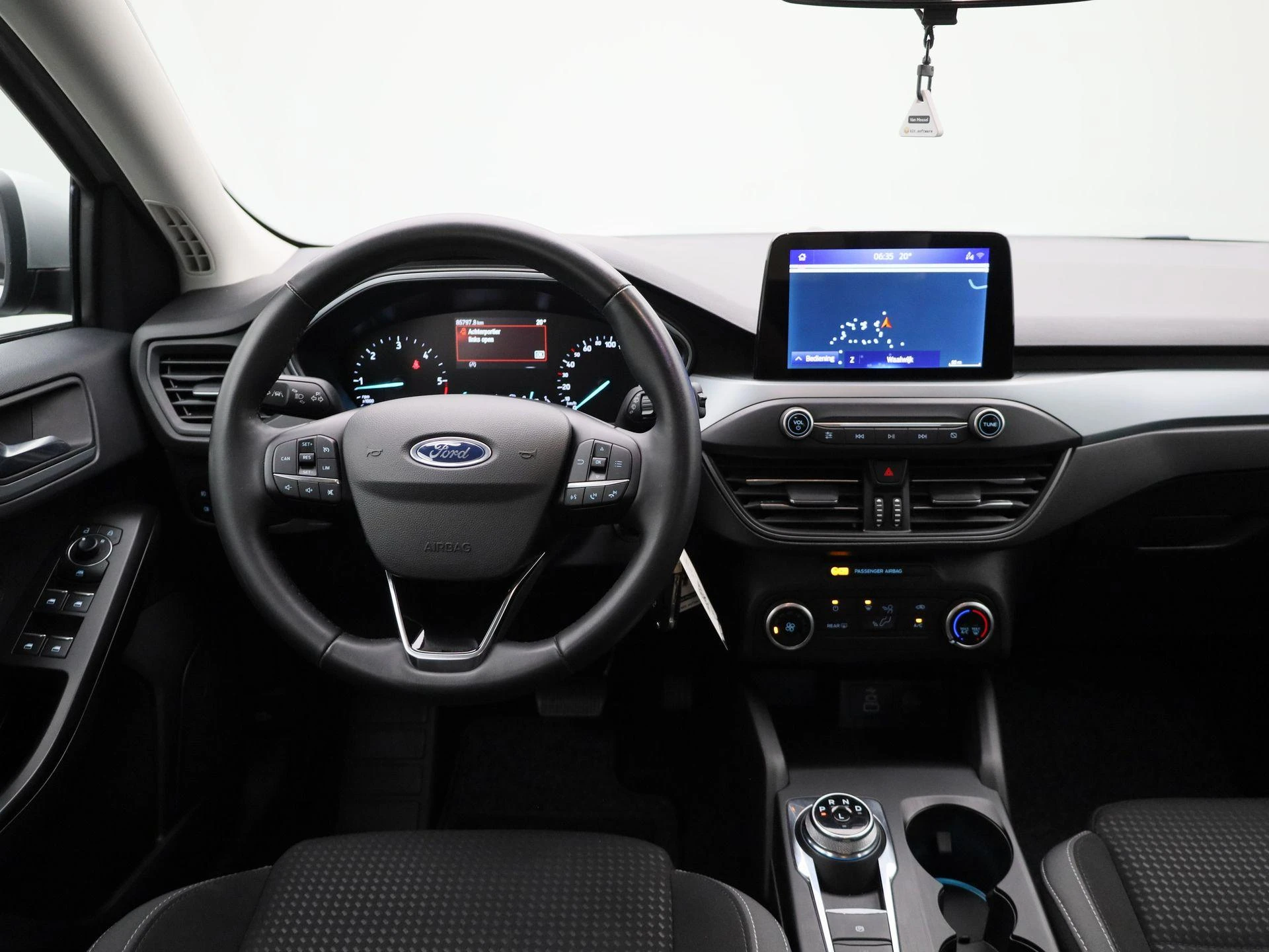 Ford-Focus-image-6