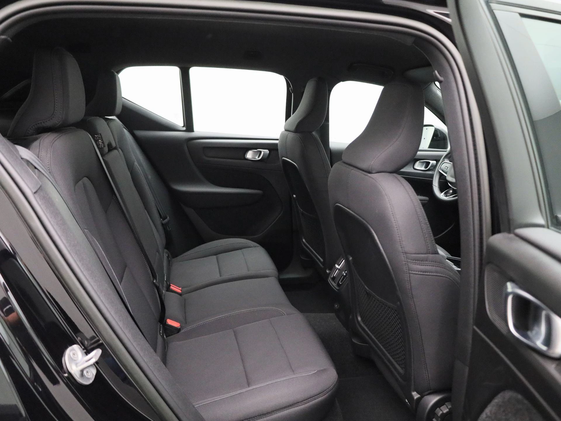 Volvo-XC40-image-37