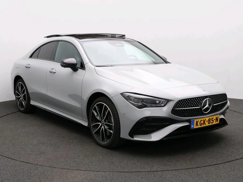 Mercedes-Benz-CLA-image-4