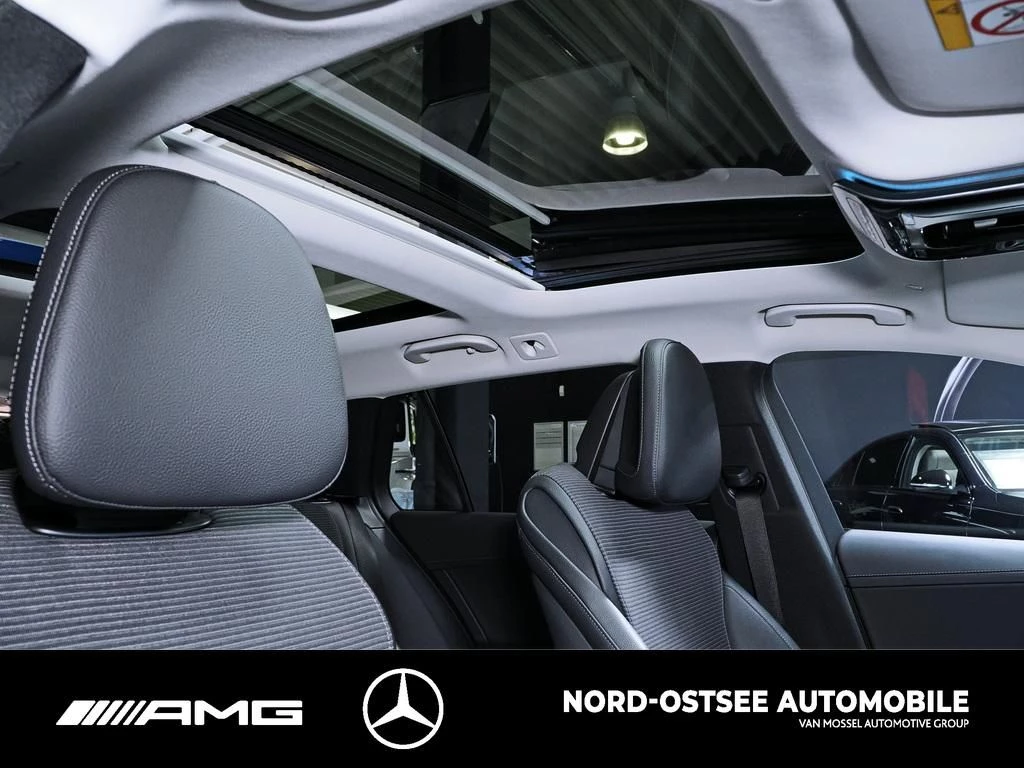 Mercedes-Benz C-Klasse 300 T AVANTGARDE PANO TEMPOMAT SOUND PDC LED AVANTGARDE