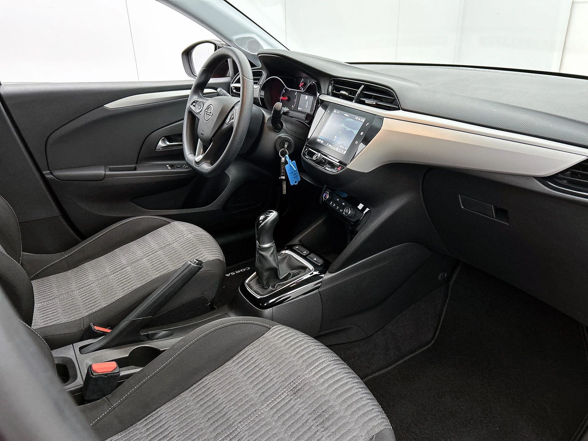 Opel-Corsa-image-19