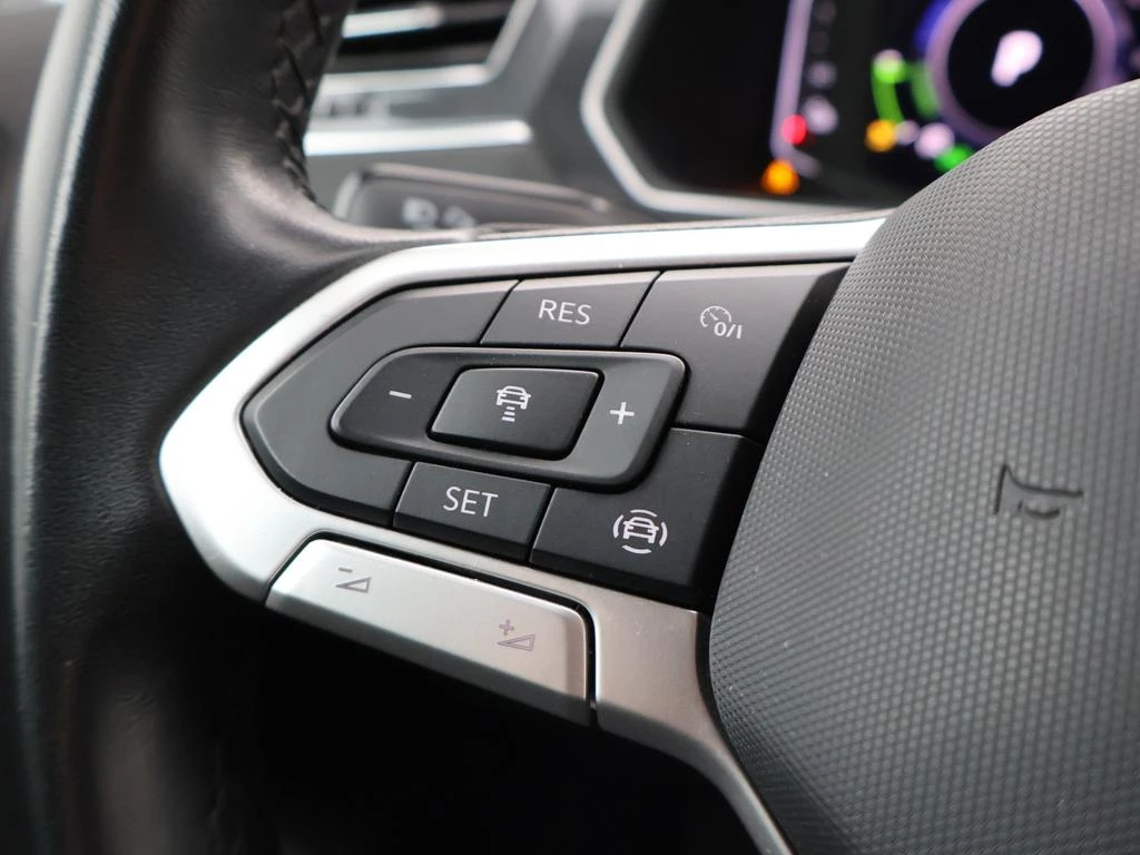 Volkswagen Tiguan eHybrid Tiguan eHybrid 1.4 PHEV Life 204PK *AUTOMAAT*ACC*PDC*VIRTUAL COCKPIT*APP-CONNECT*...*