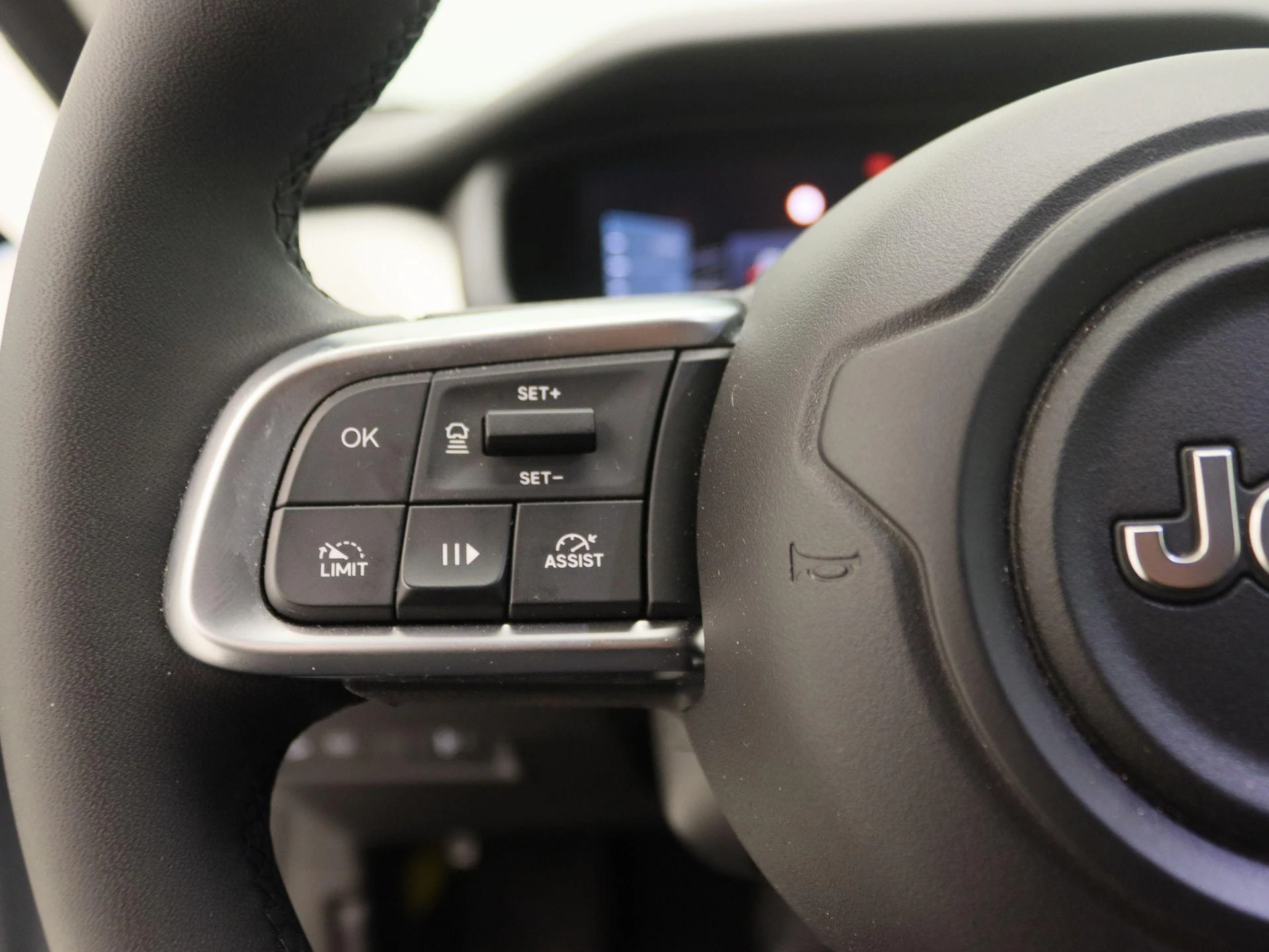 Jeep-Avenger-image-19