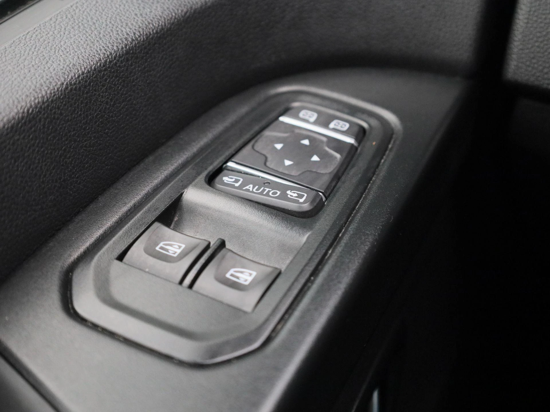 Renault-Trafic-image-33