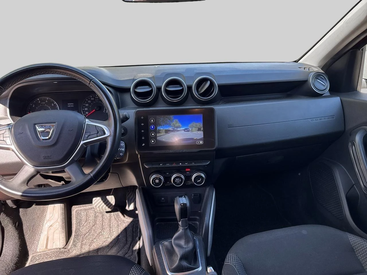 Dacia-Duster-image-12