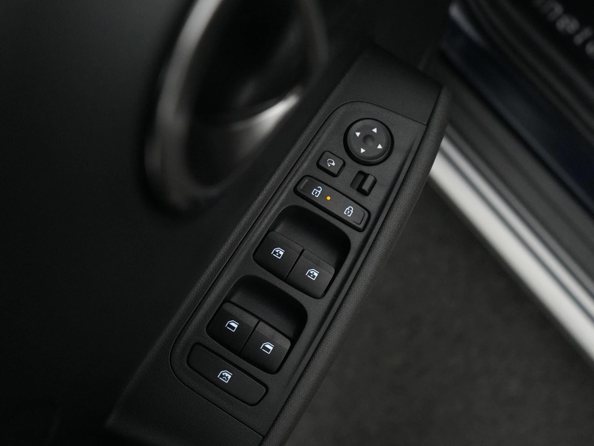 Hyundai-Inster-image-28