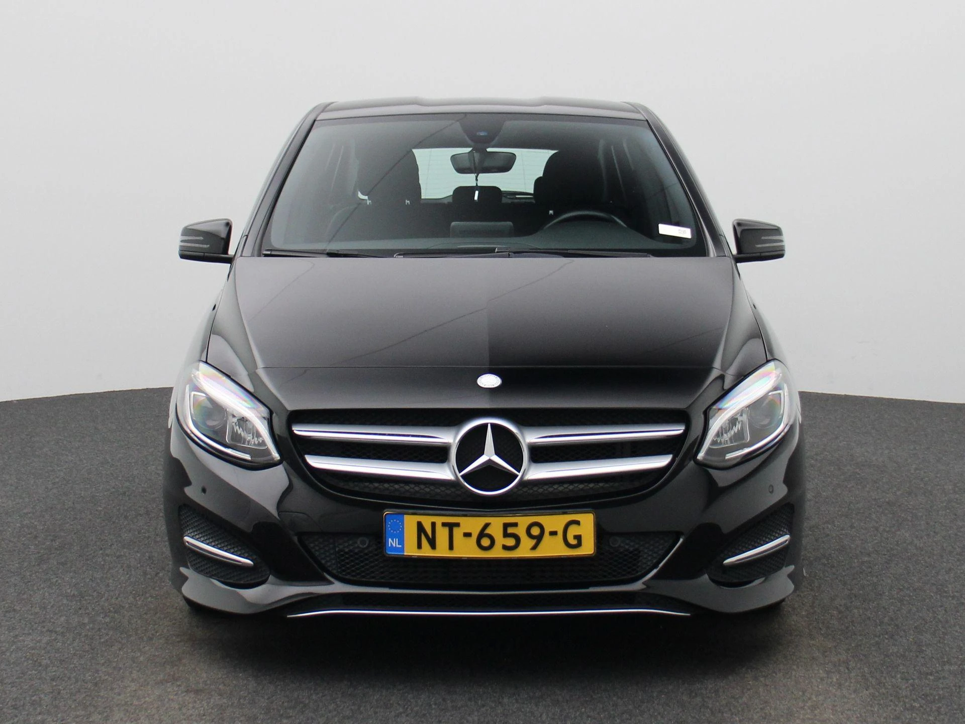Mercedes-Benz-B-Klasse-image-2