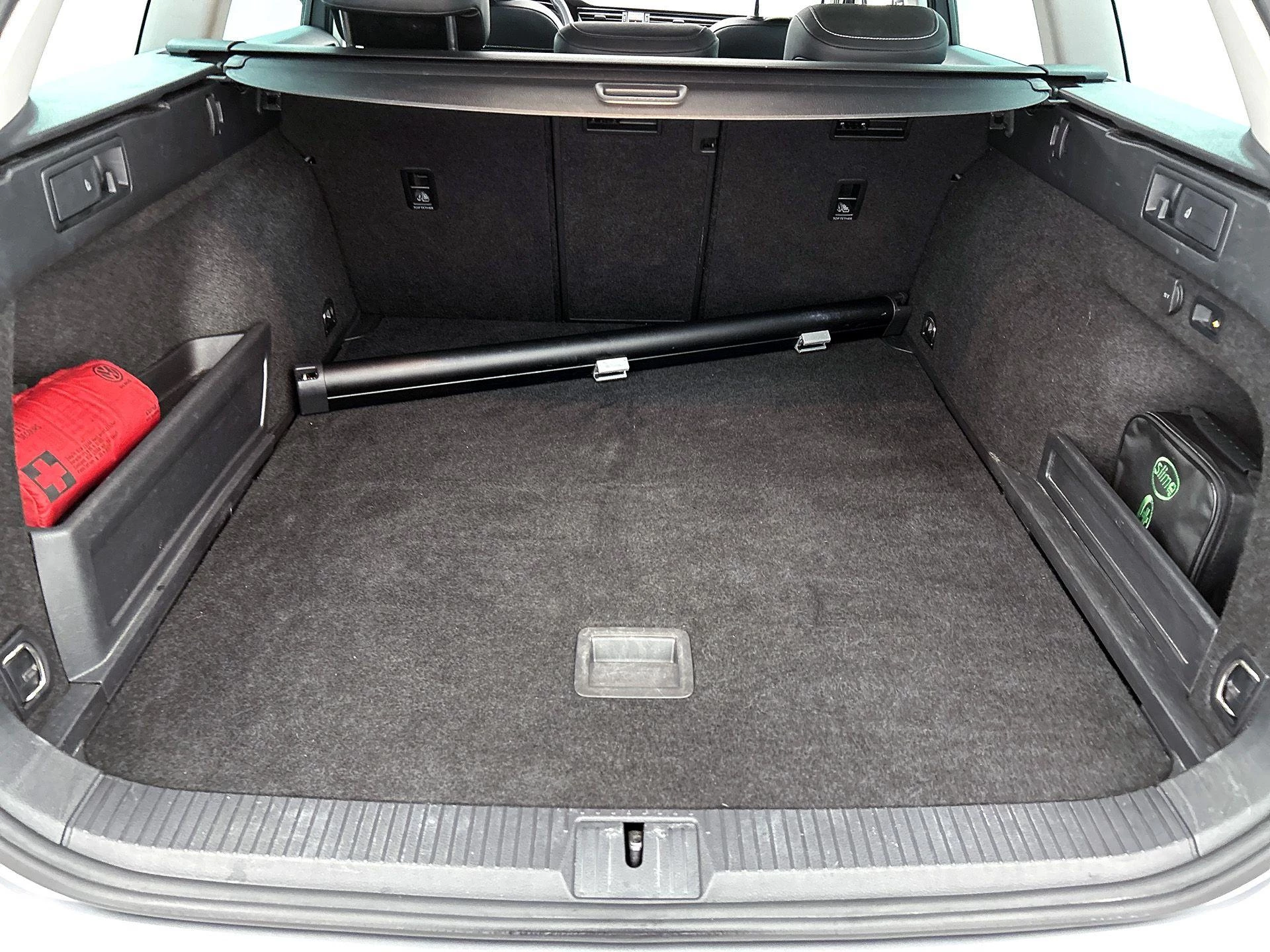 Volkswagen-Passat-image-22