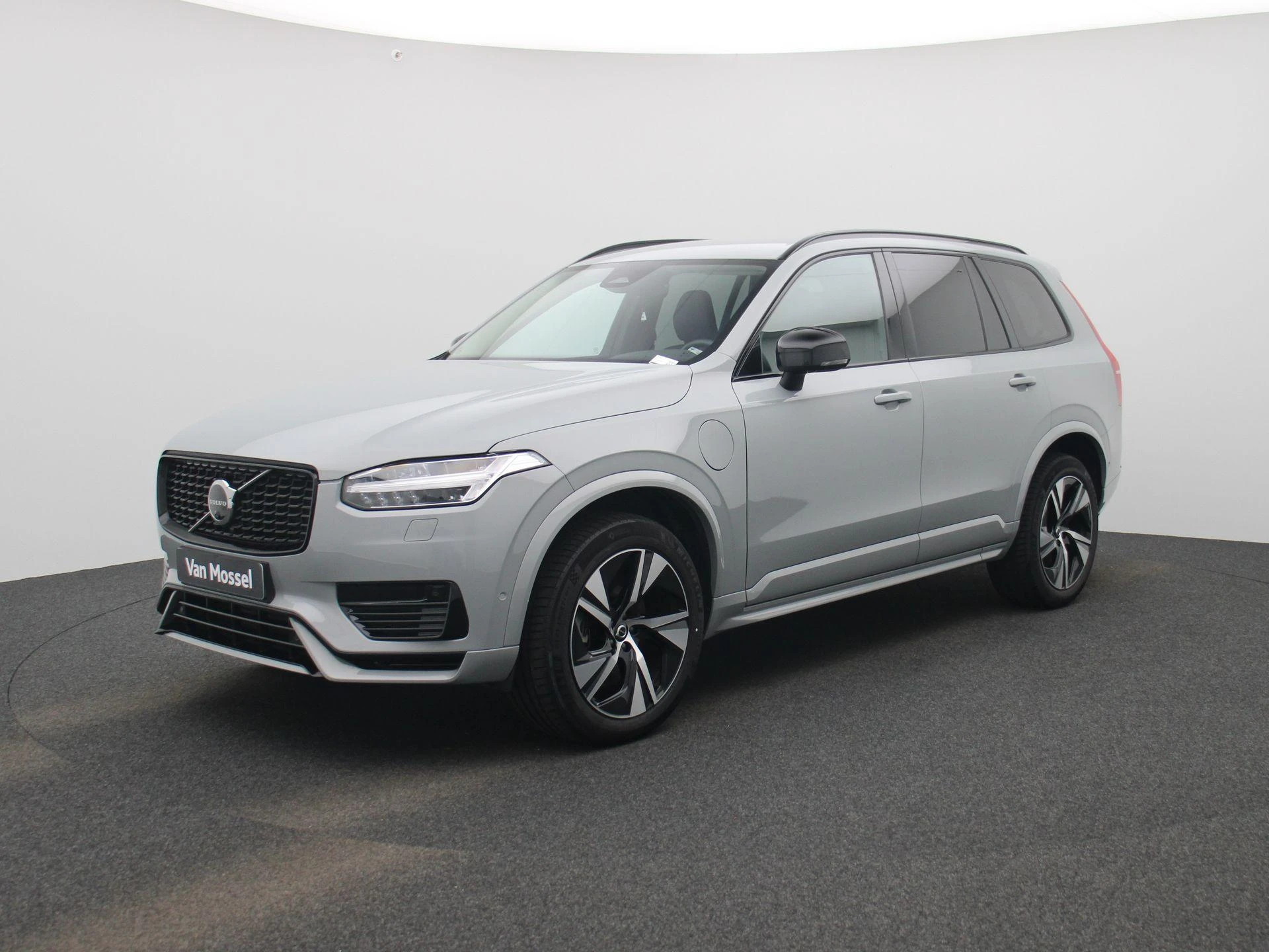 Volvo-XC90-image-0