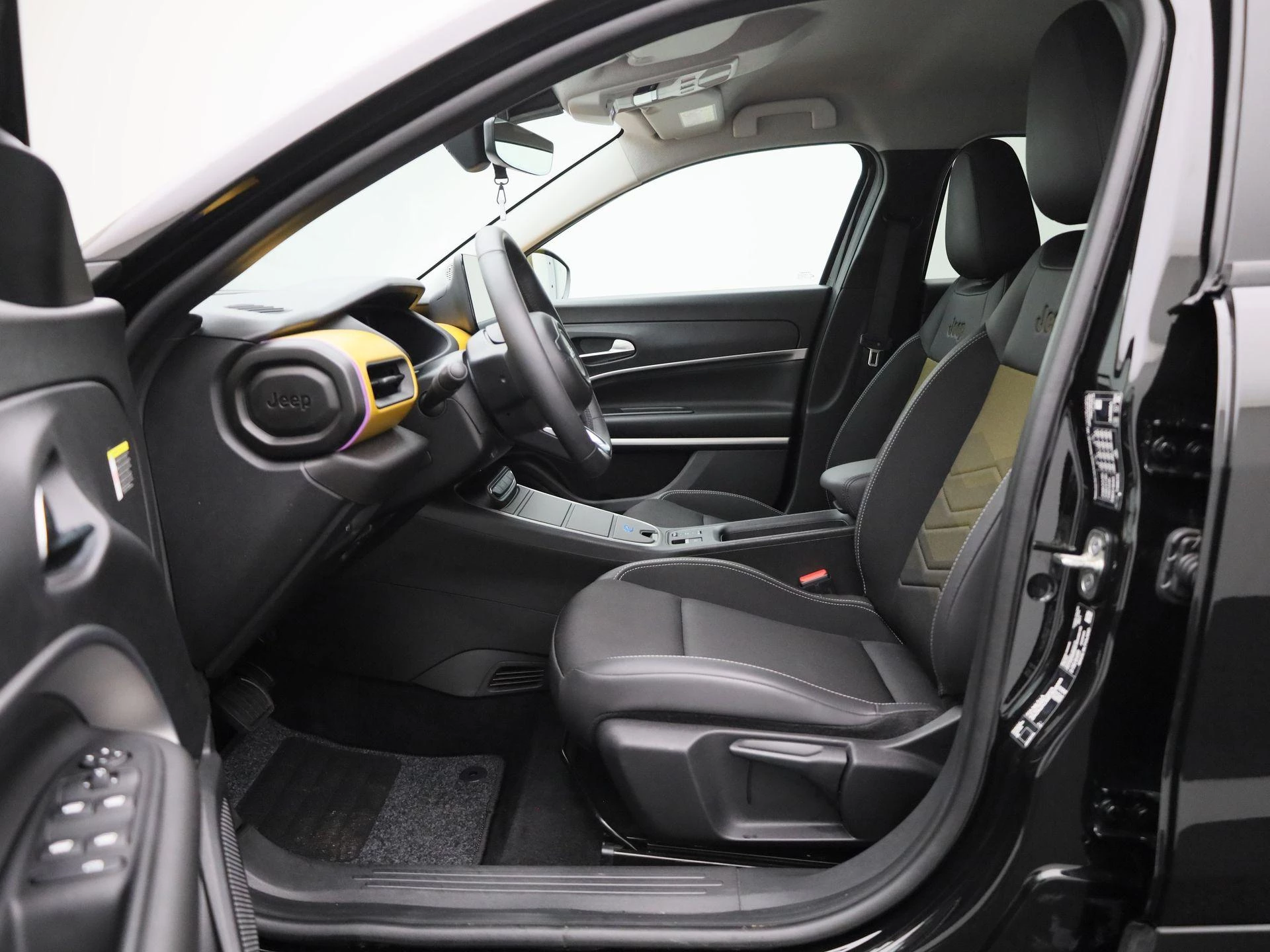 Jeep-Avenger-image-10