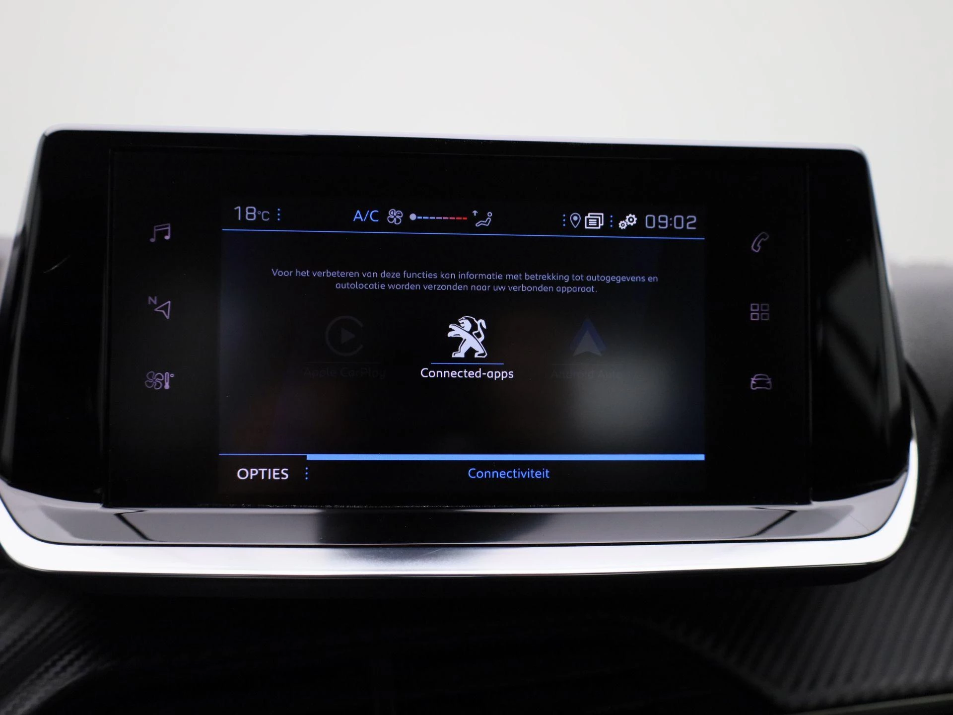 Peugeot-208-image-20