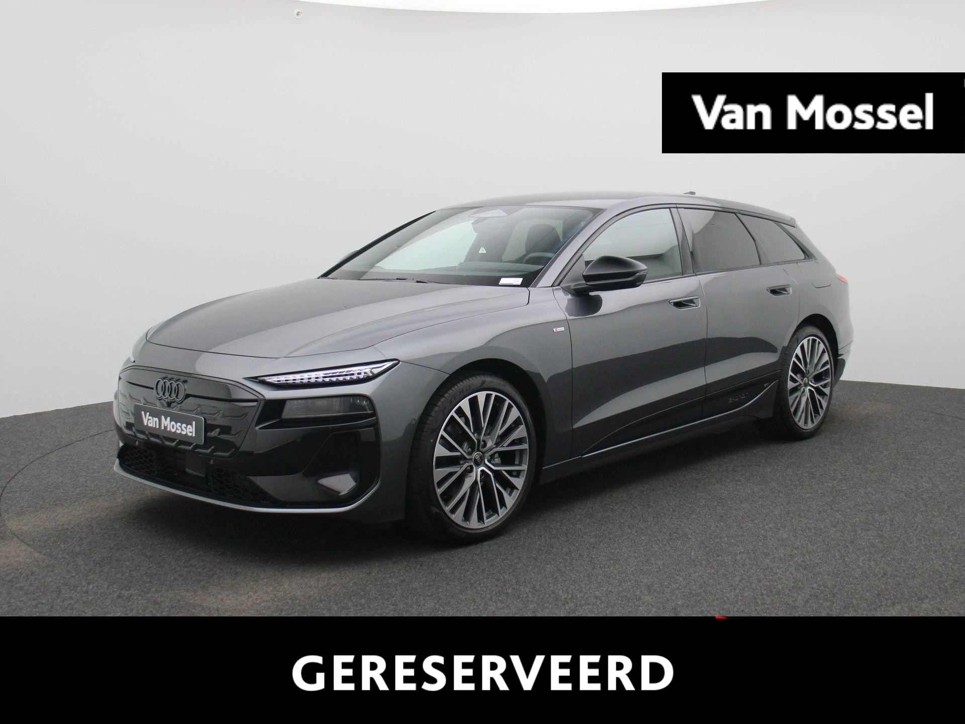 Audi-A6 Avant e-tron-image-0