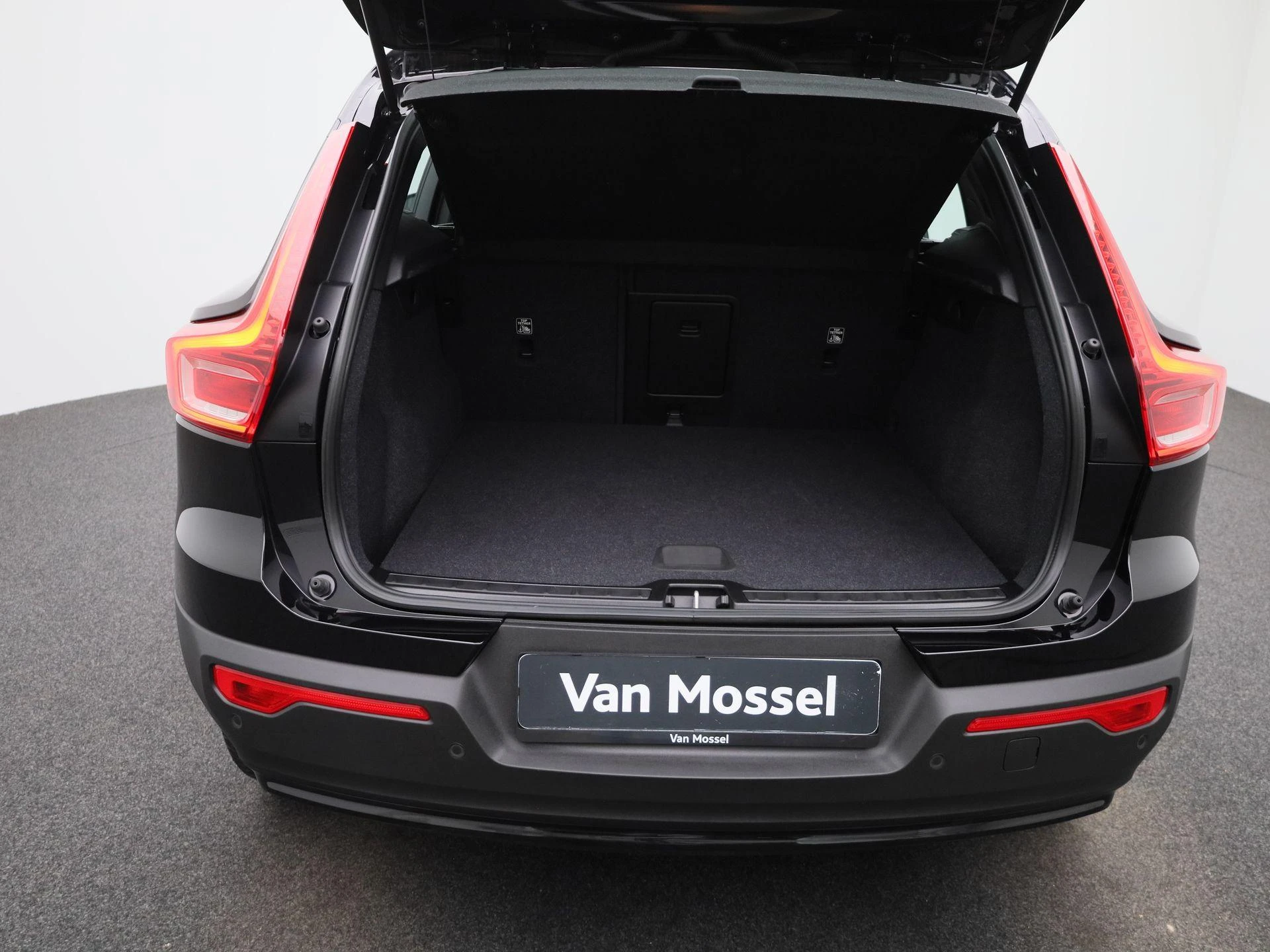 Volvo-XC40-image-11