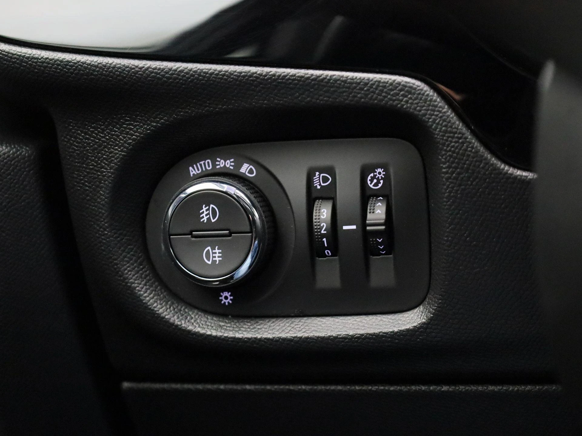 Opel-Corsa-image-23