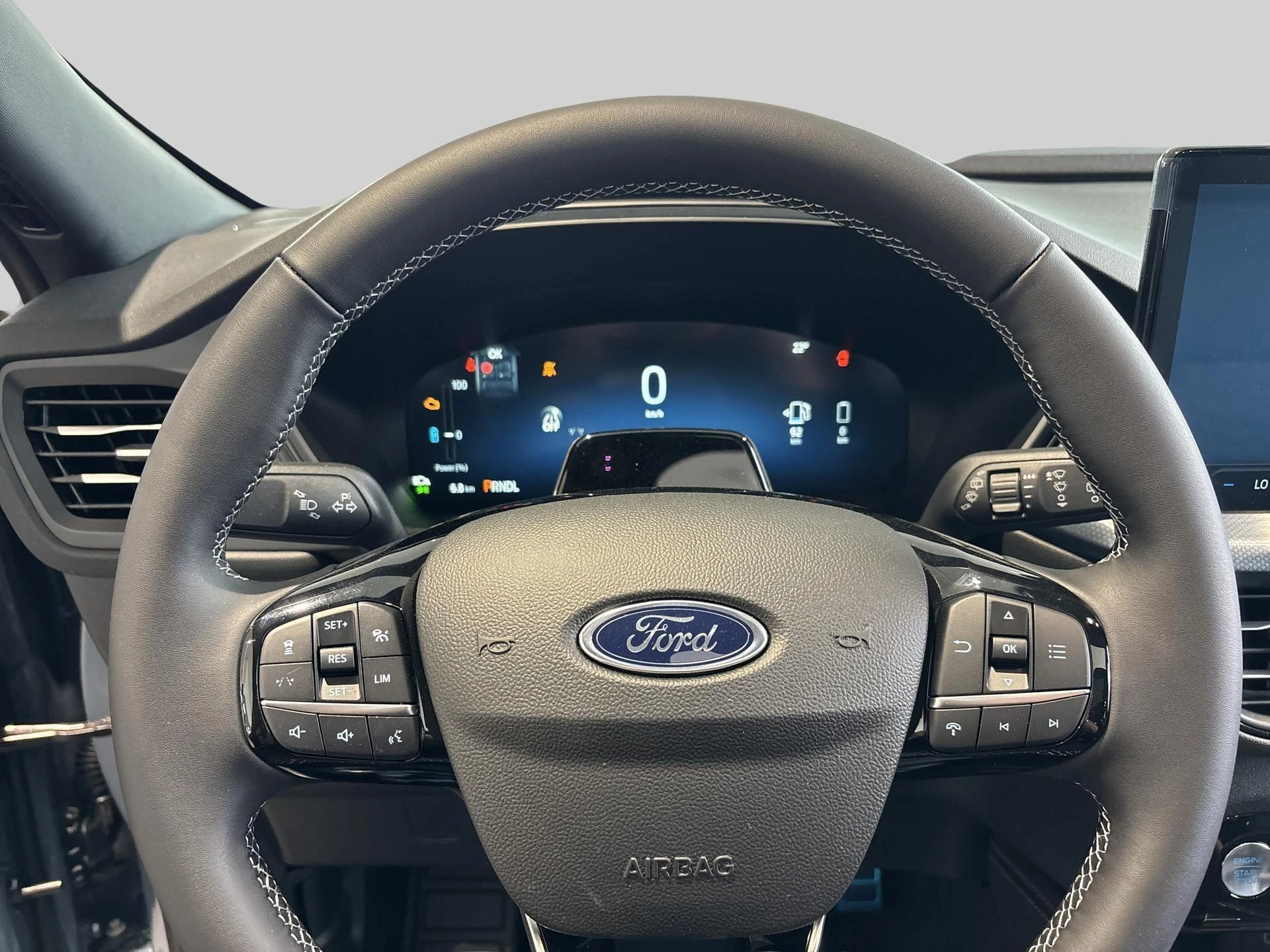 Ford-Kuga-image-9