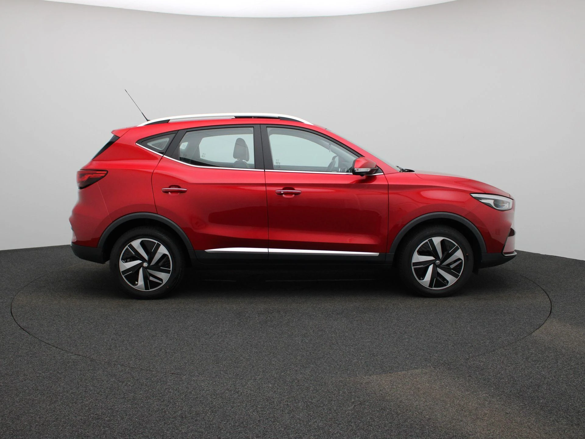 MG-ZS EV-image-5