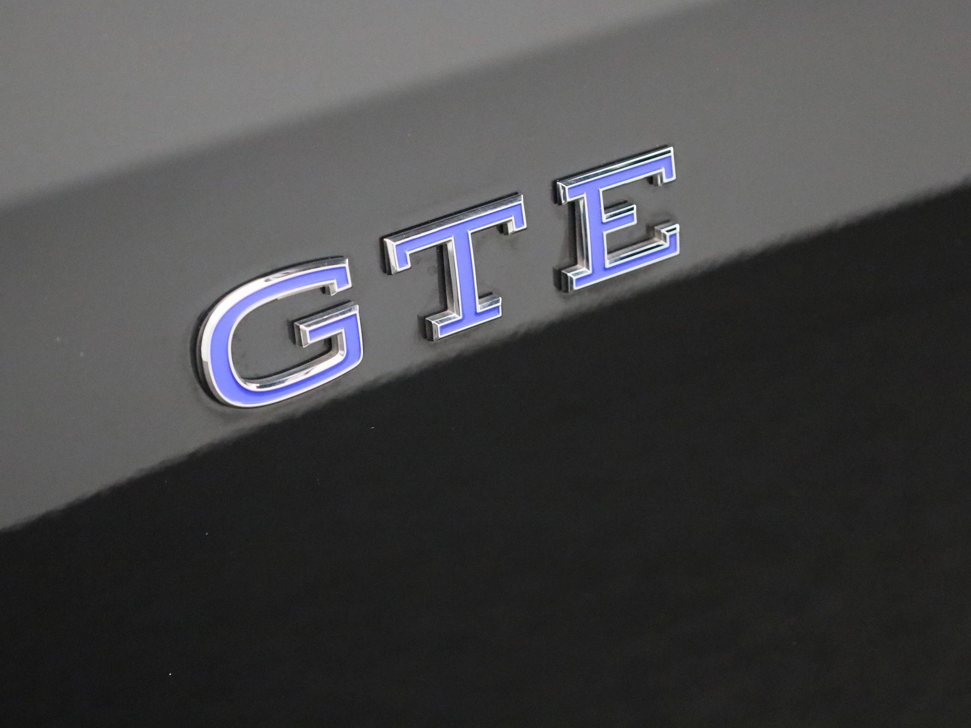 Volkswagen-Golf-image-16