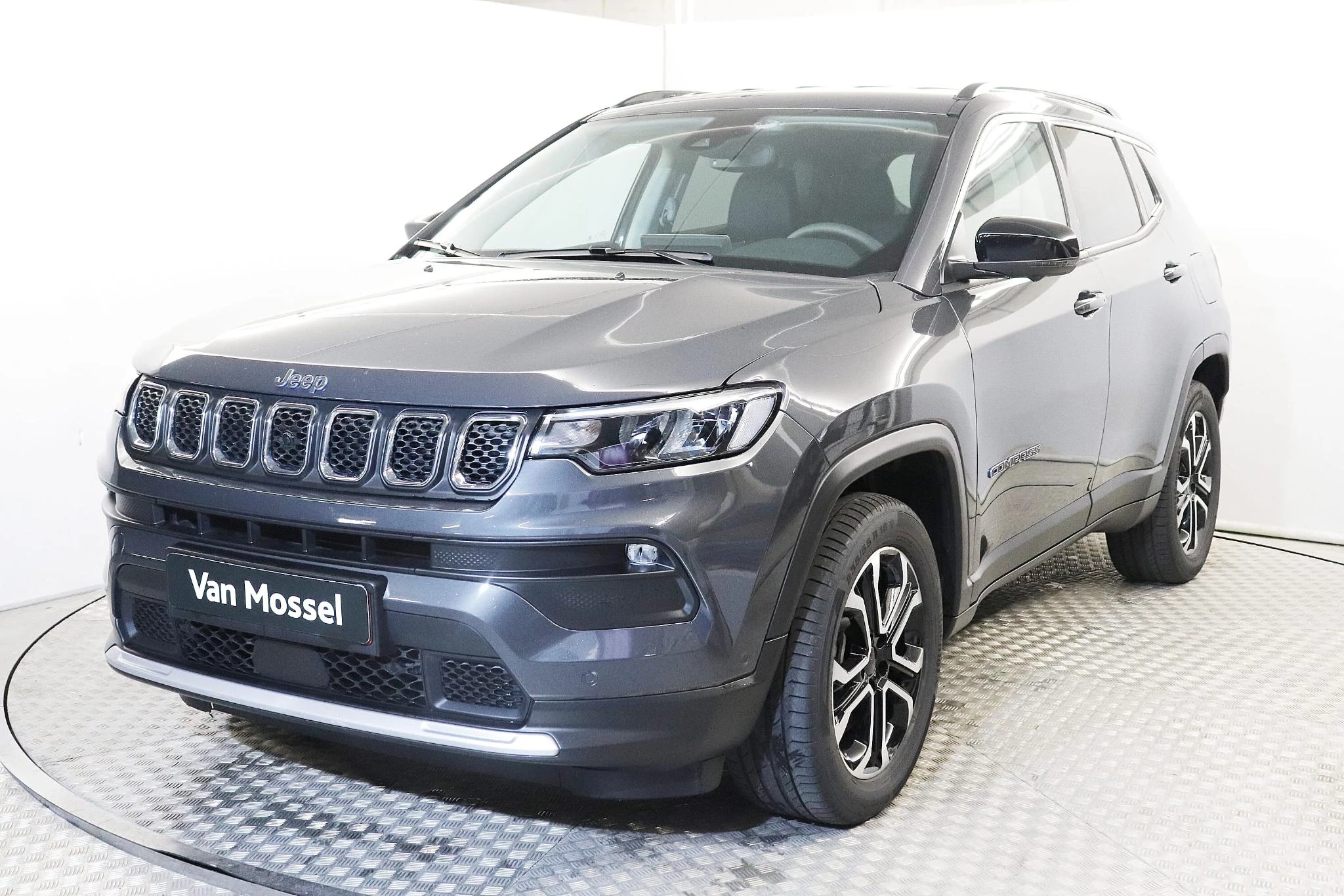 Jeep-Compass-image-0