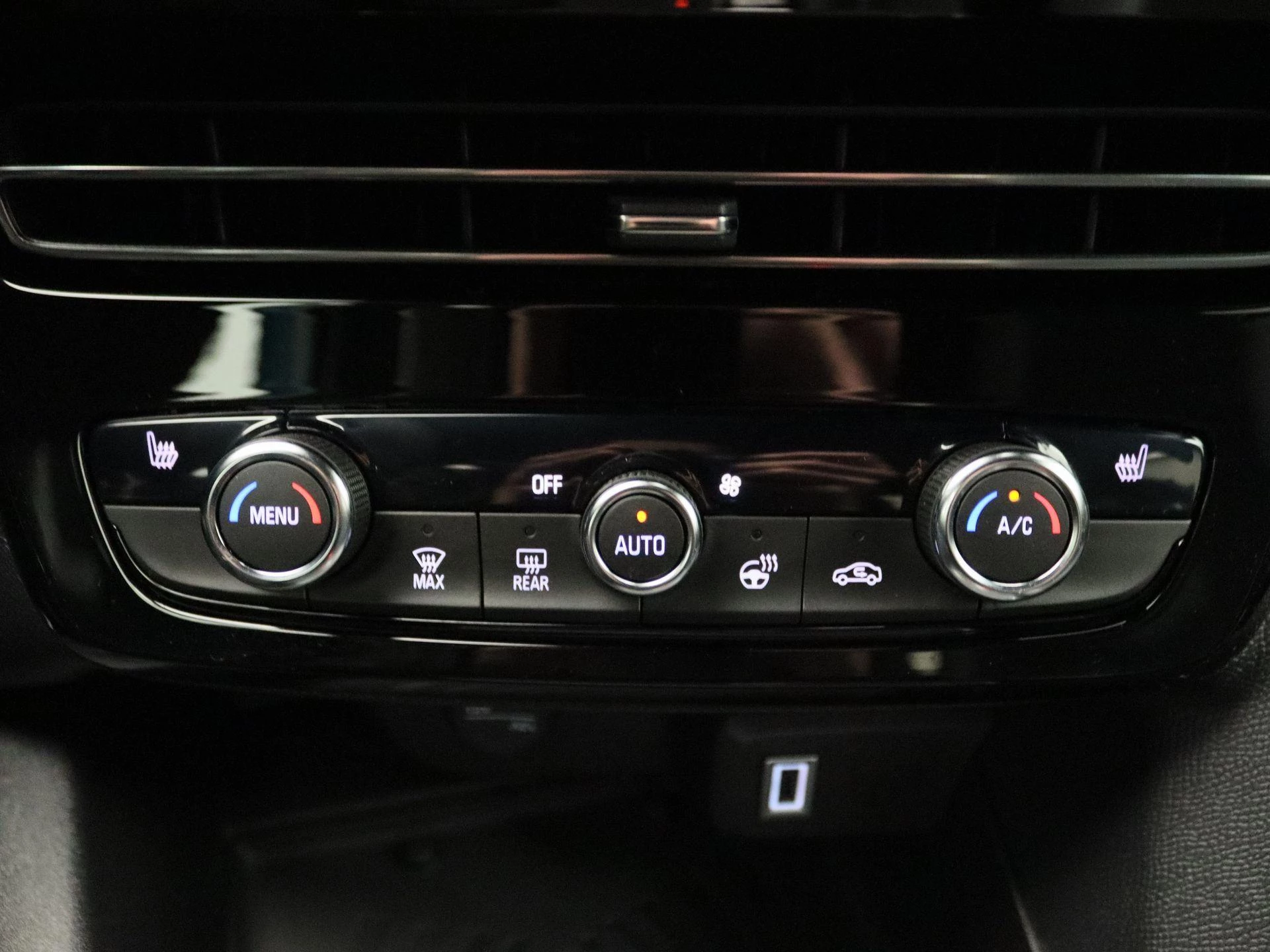 Opel Mokka 1.2 Turbo Hybrid GS