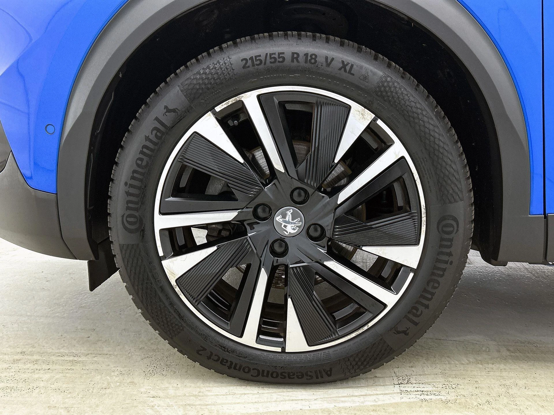 Peugeot-e-2008-image-40
