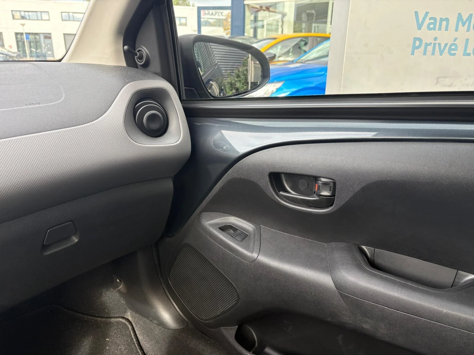 Peugeot-108-image-11