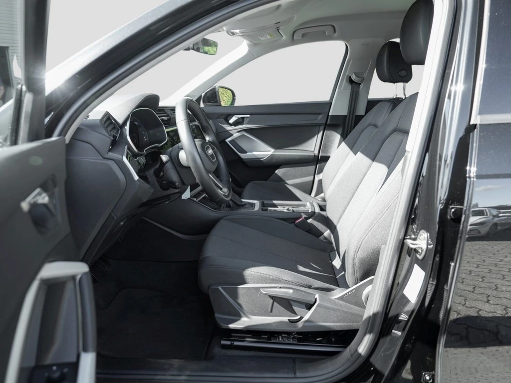 Audi-Q3-image-6
