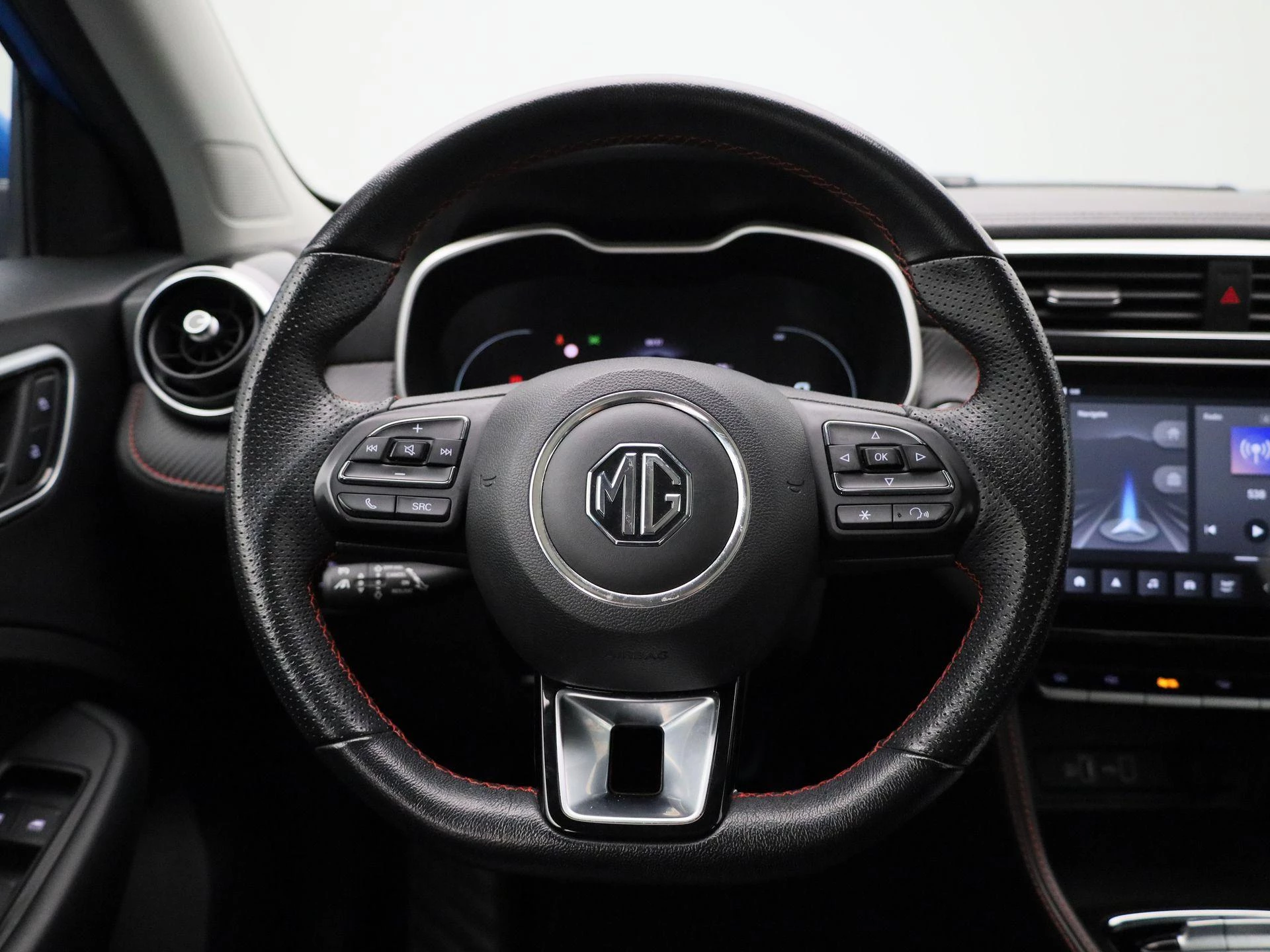 MG-ZS EV-image-12
