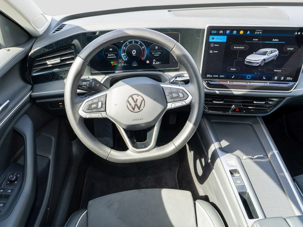 Volkswagen-Passat-image-13