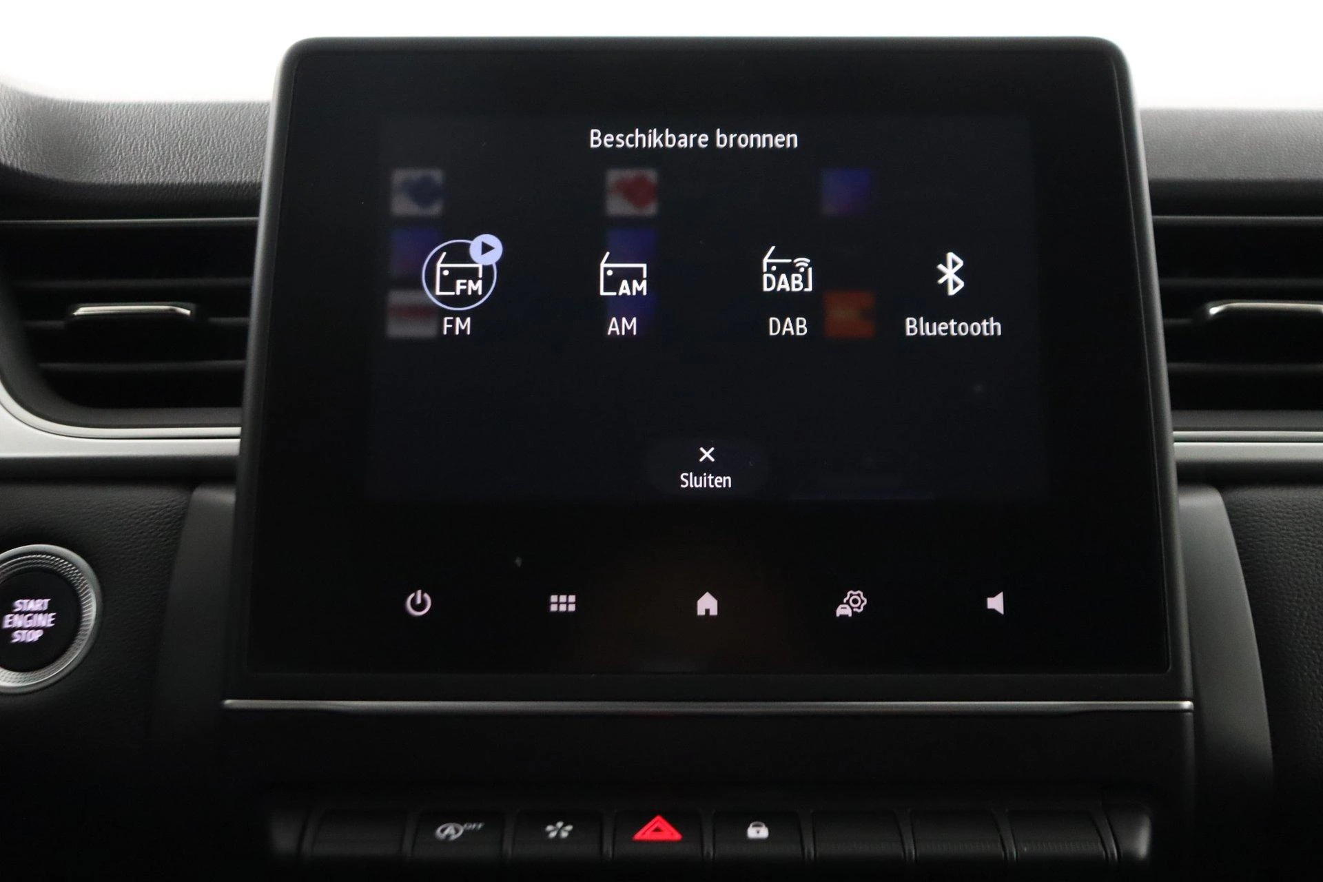 Renault-Captur-image-46