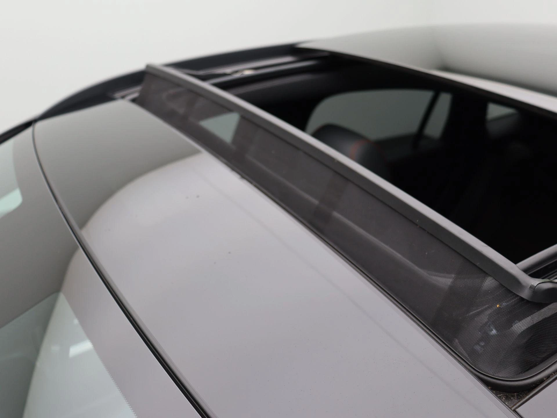 Mercedes-Benz EQA 250+ STAR EDITION + AMG + PANO DAK + BURMESTER + TREKHAAK + HEAD UP