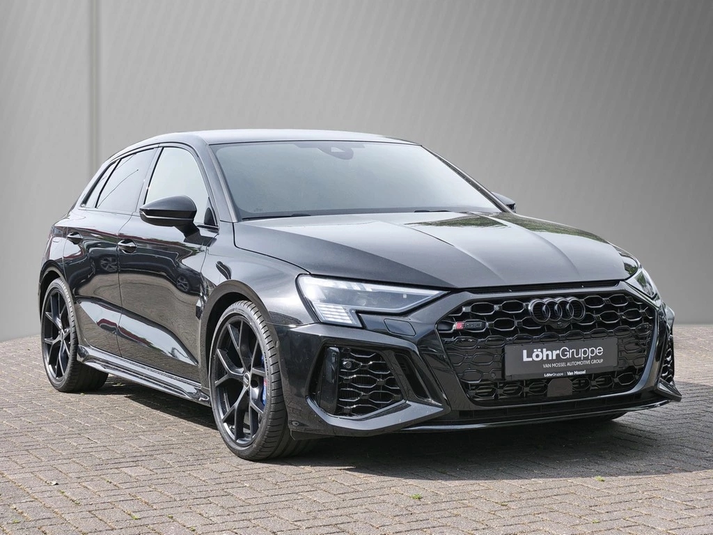 Audi RS3 Sportback 2.5 TFSI quattro *KERAMIK*RS-AGA*B&O*