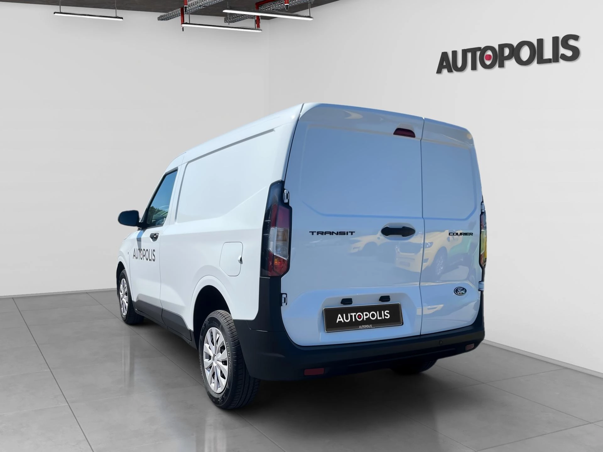 Ford-Transit Courier-image-16