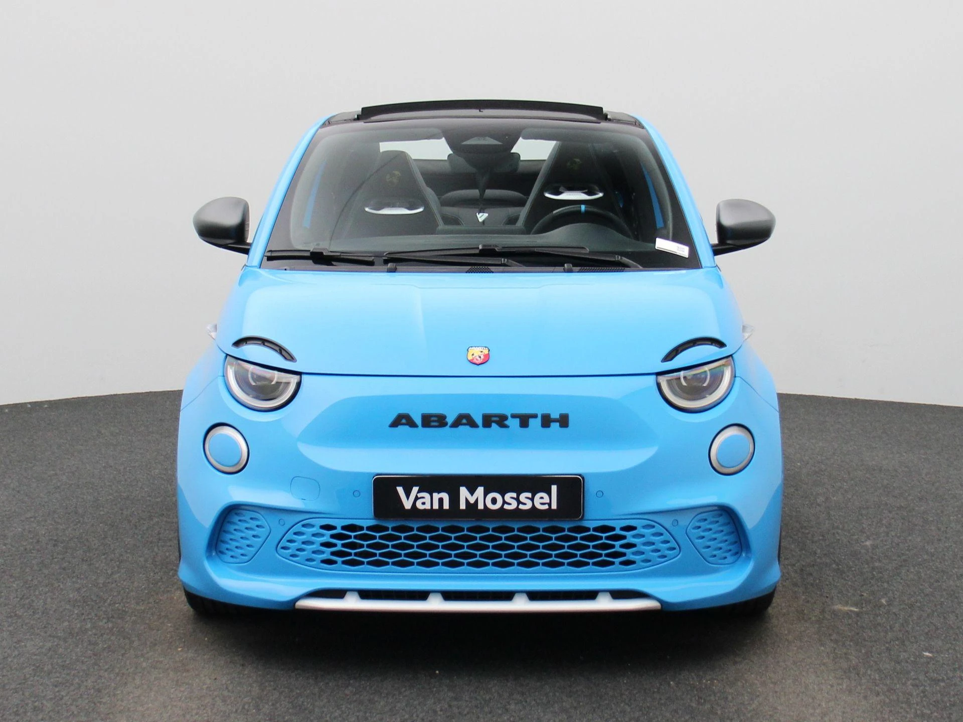 Fiat-500C-image-4