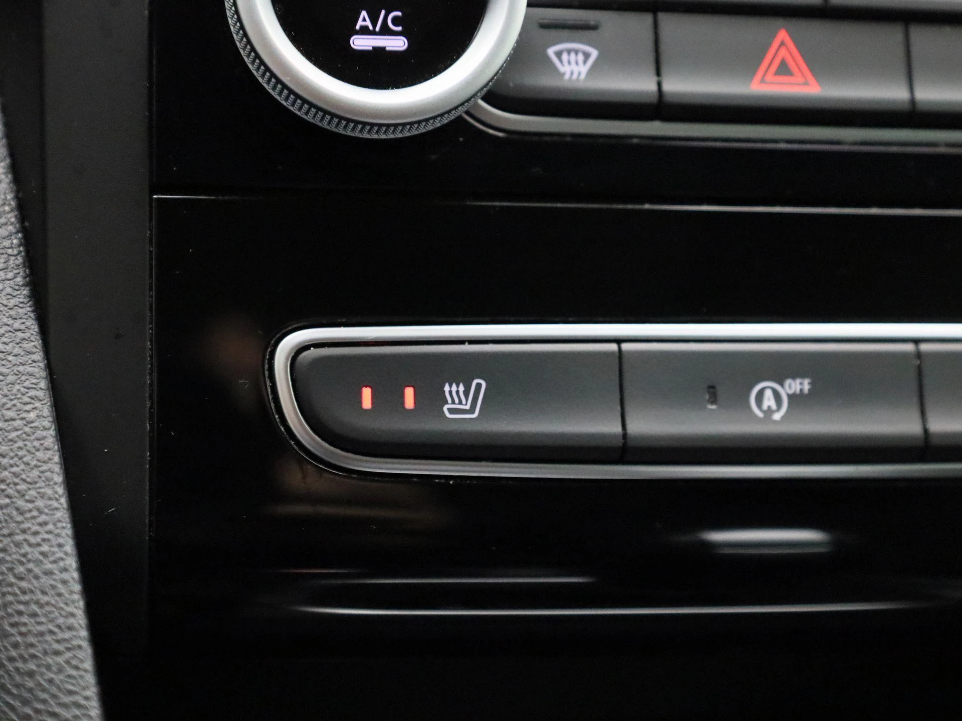 Renault-Mégane Estate-image-21