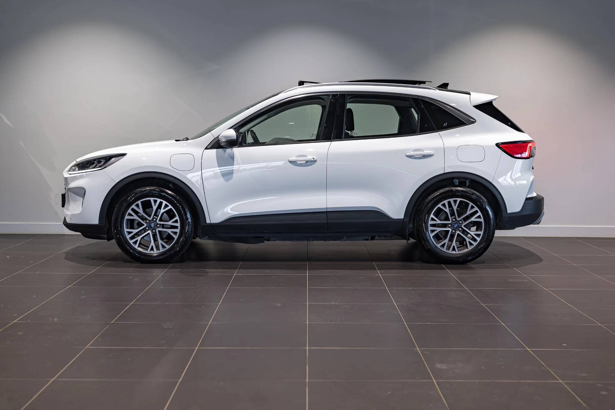 Ford-Kuga-image-4