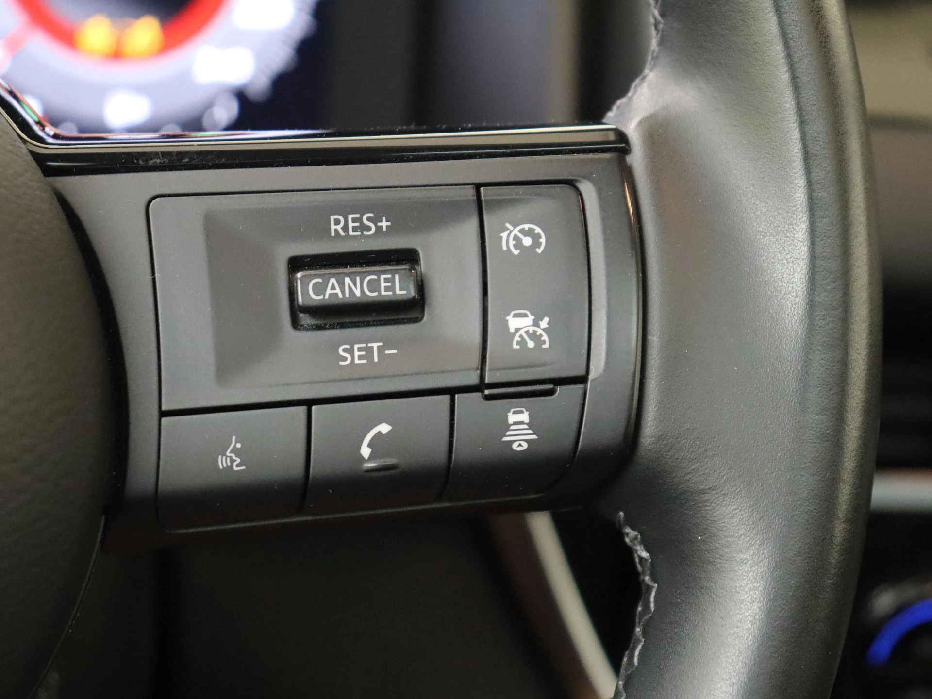 Nissan QASHQAI 1.3 MHEV N-Connecta