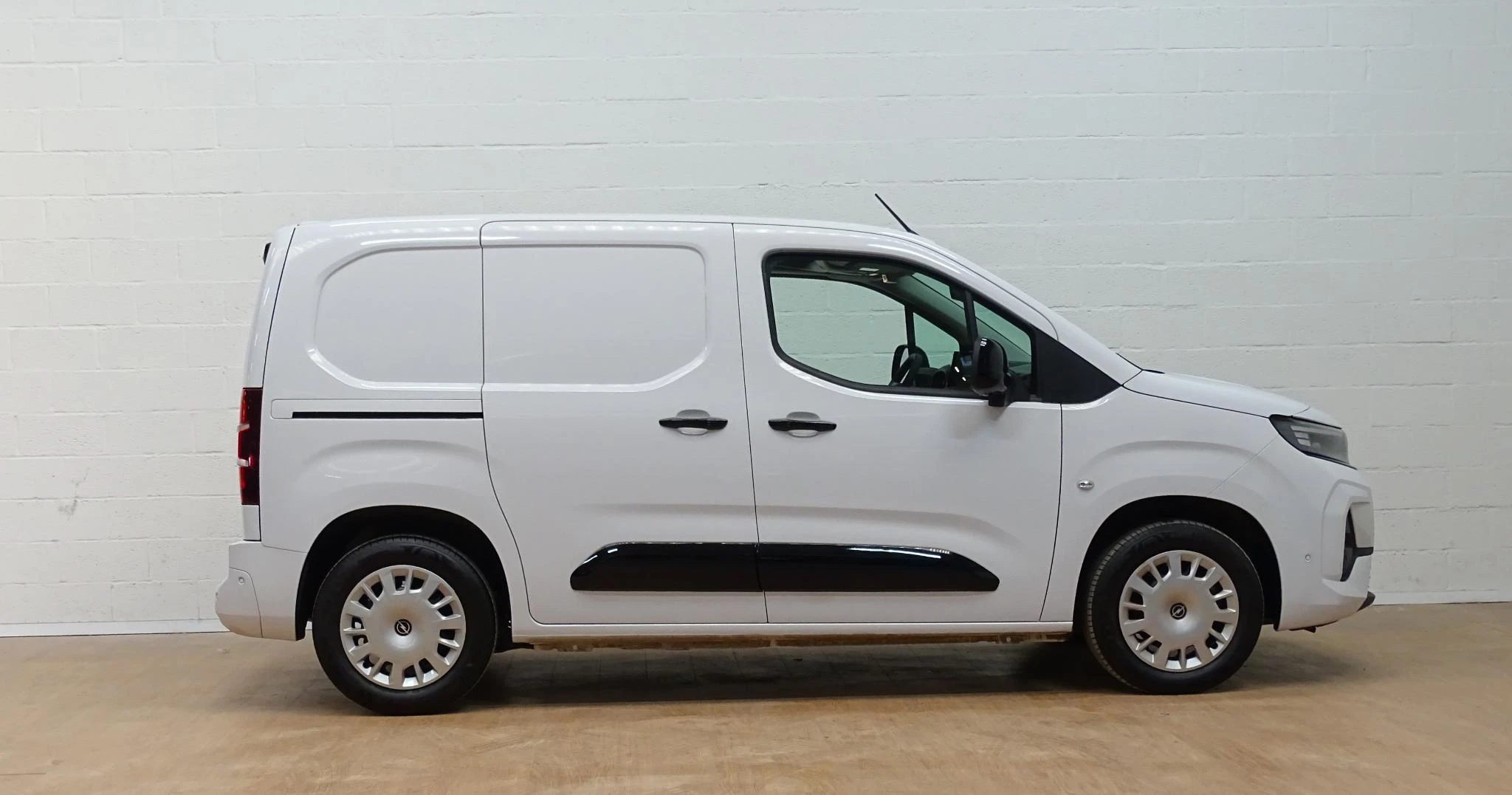 Opel-Combo-image-9