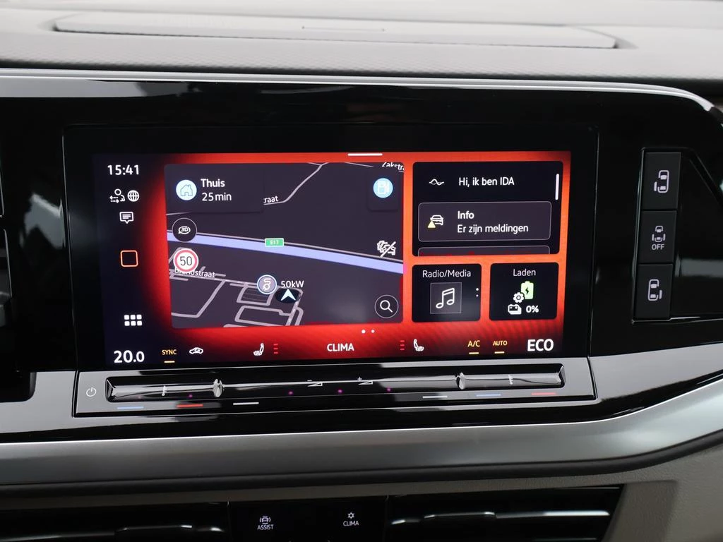 Volkswagen Multivan T7 eHybrid Multivan Style Korte versie 1.5 eHybrid 4X4 245PK *AUTOMAAT*7 ZITPLAATSEN*LEDER*ALCANTARA*CAMERA*PDC*NAVI*VIRTUAL COCKPIT*APP-CO