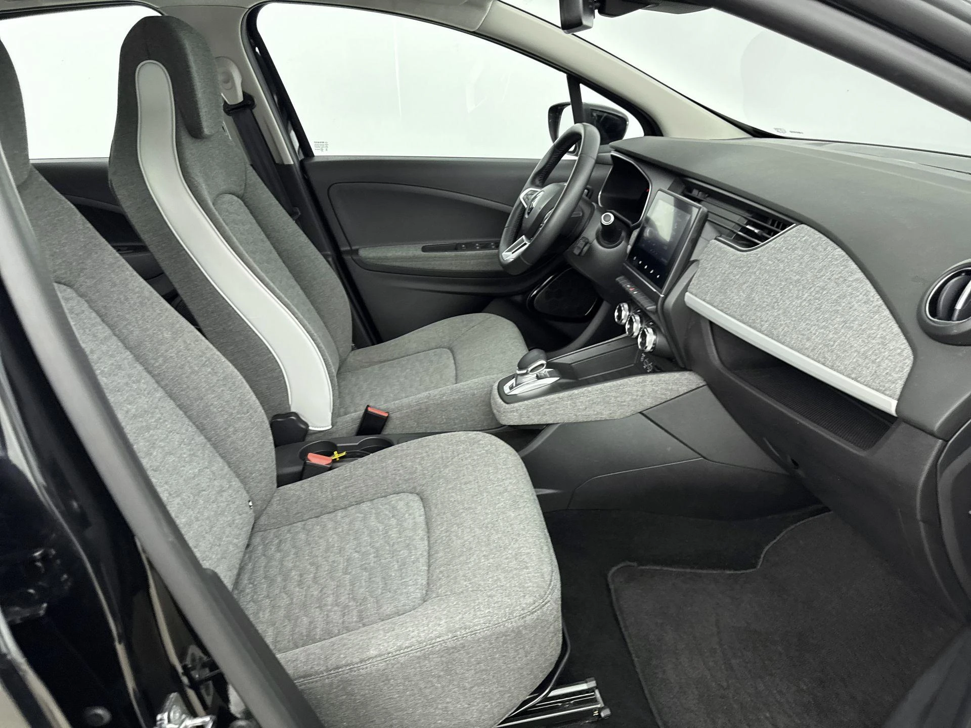 Renault-ZOE-image-24