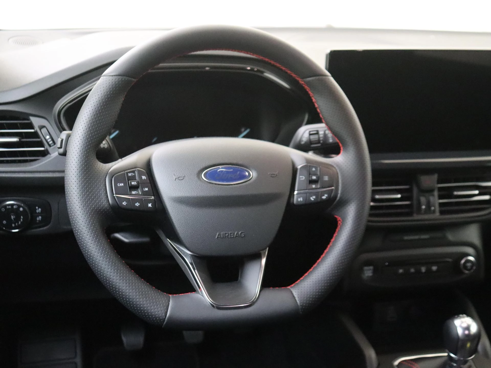Ford-Focus-image-11