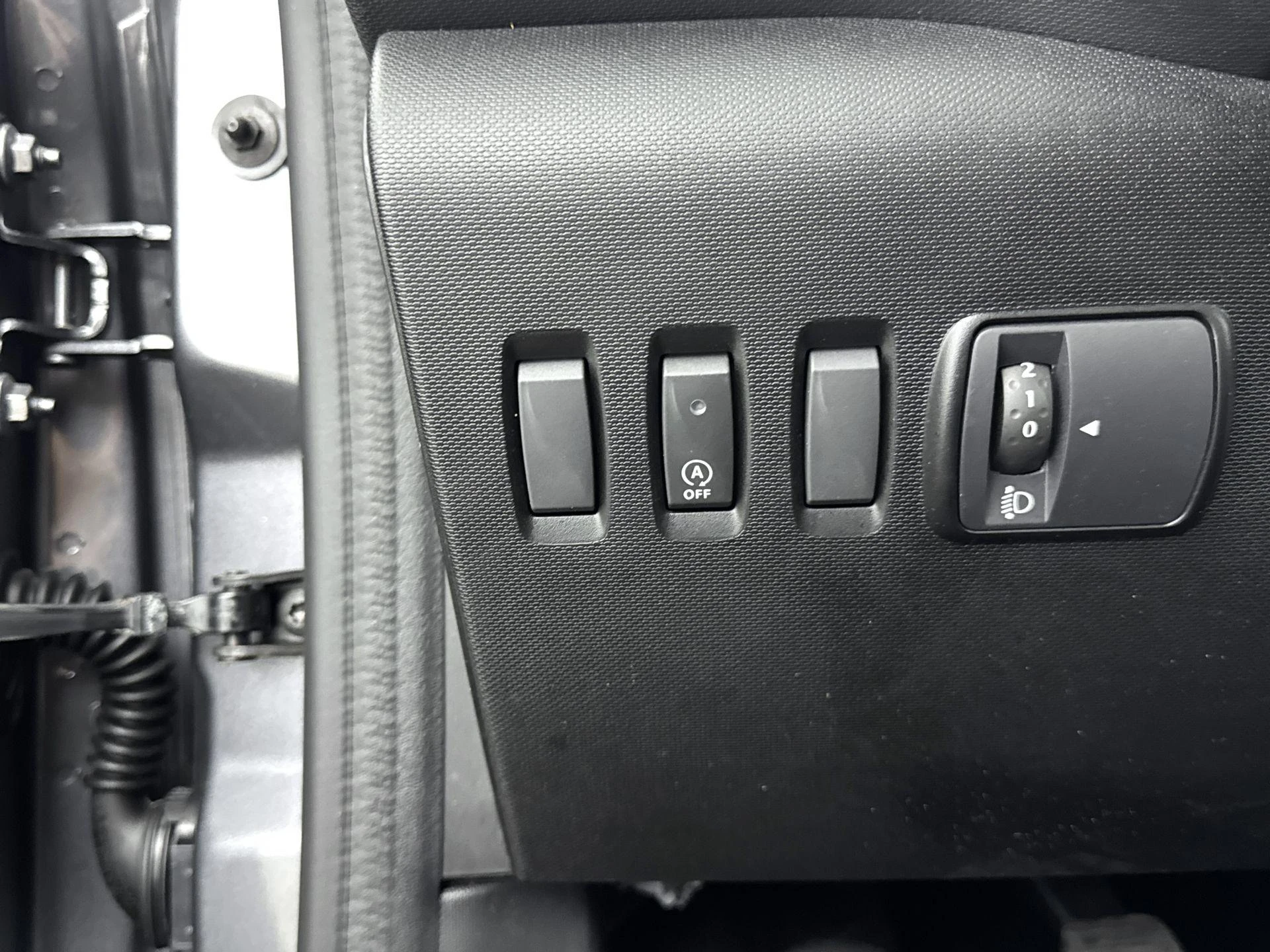 Renault-Twingo-image-15