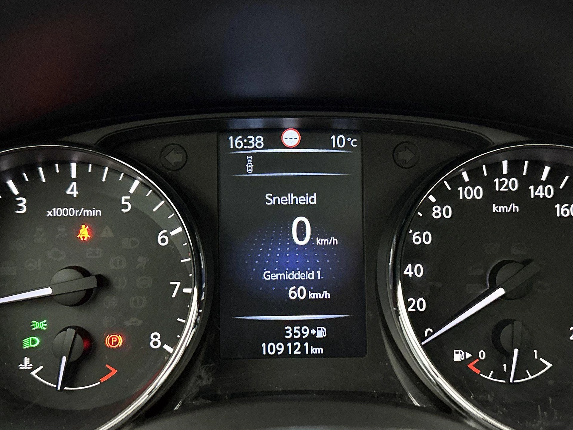 Nissan QASHQAI 1.6 Connect Edition