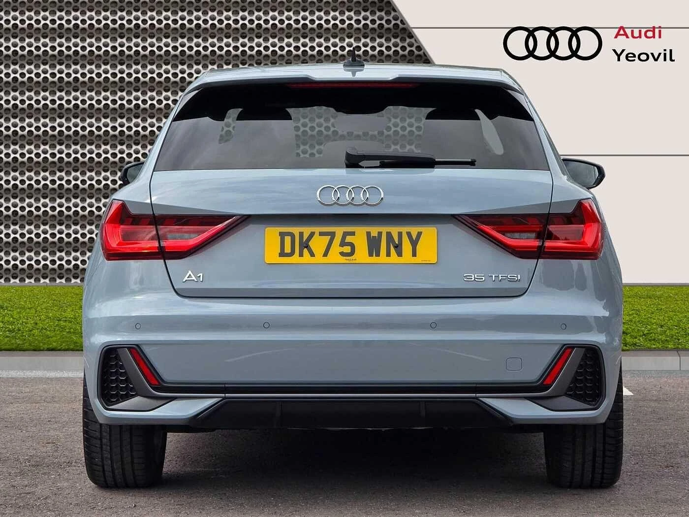 Audi-A1 Sportback-image-11