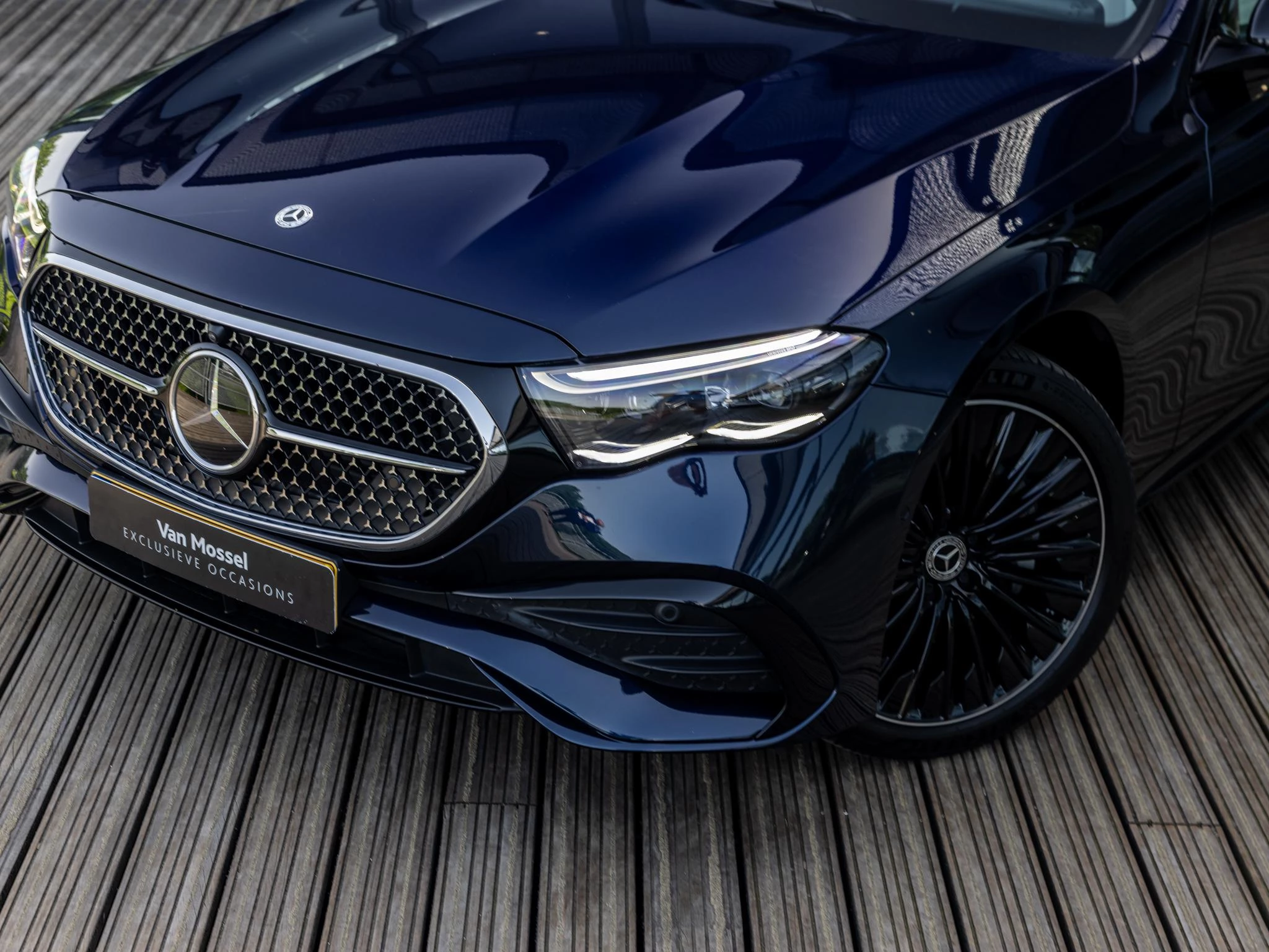Mercedes-Benz E-Klasse 300 e AMG Line