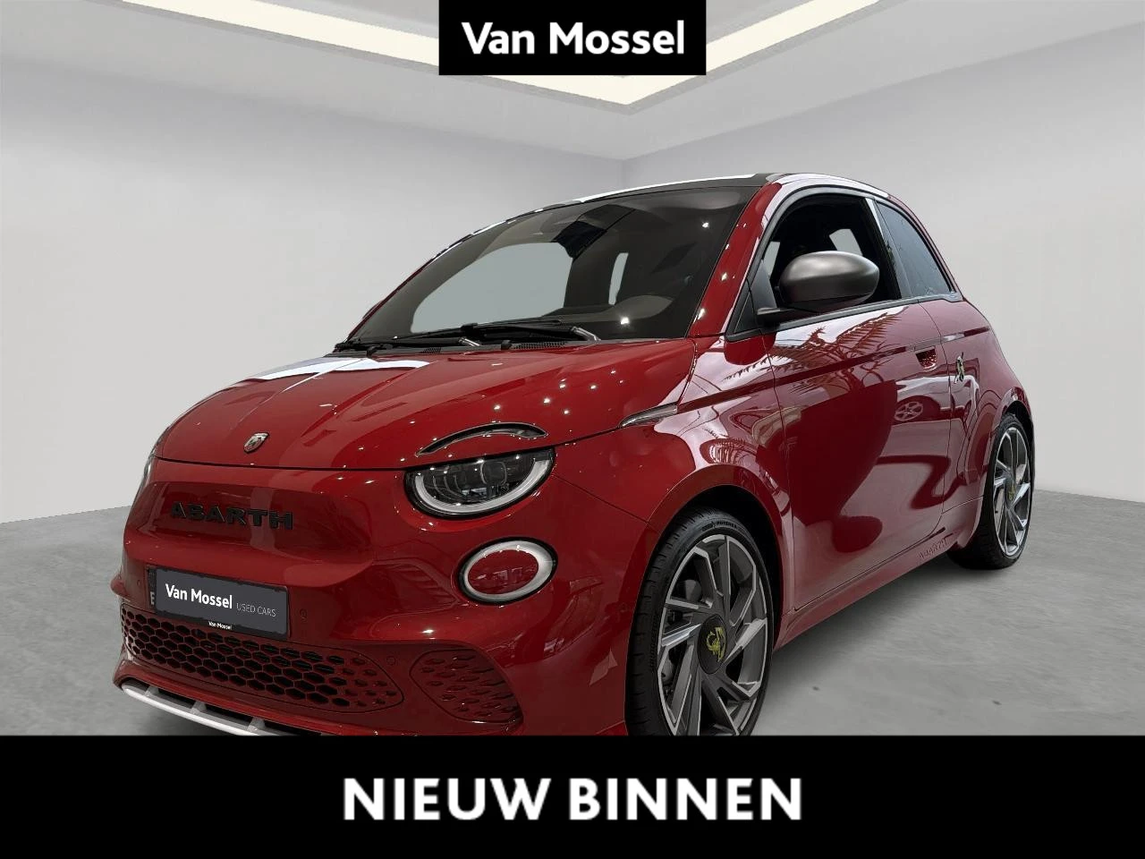 Abarth-500e-image-0