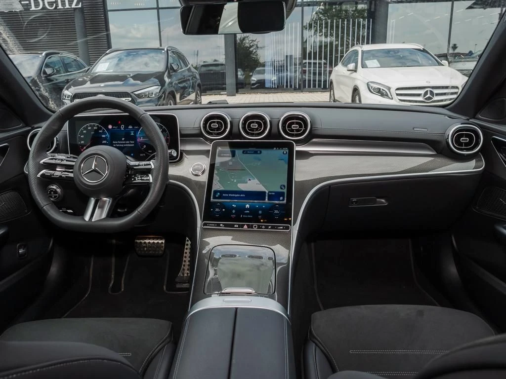 Mercedes-Benz-C-Klasse 300 d-image-13