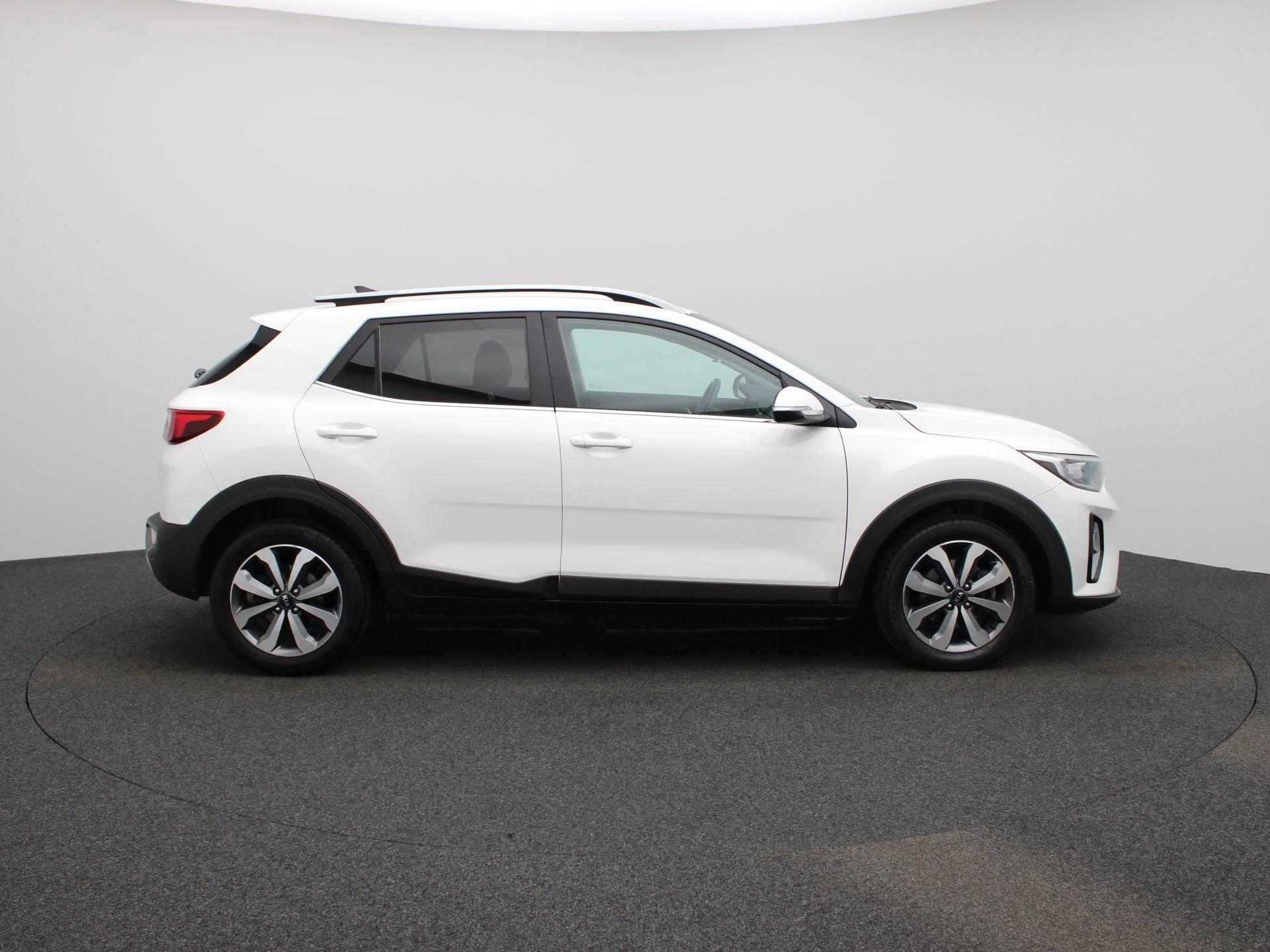 Kia-Stonic-image-5