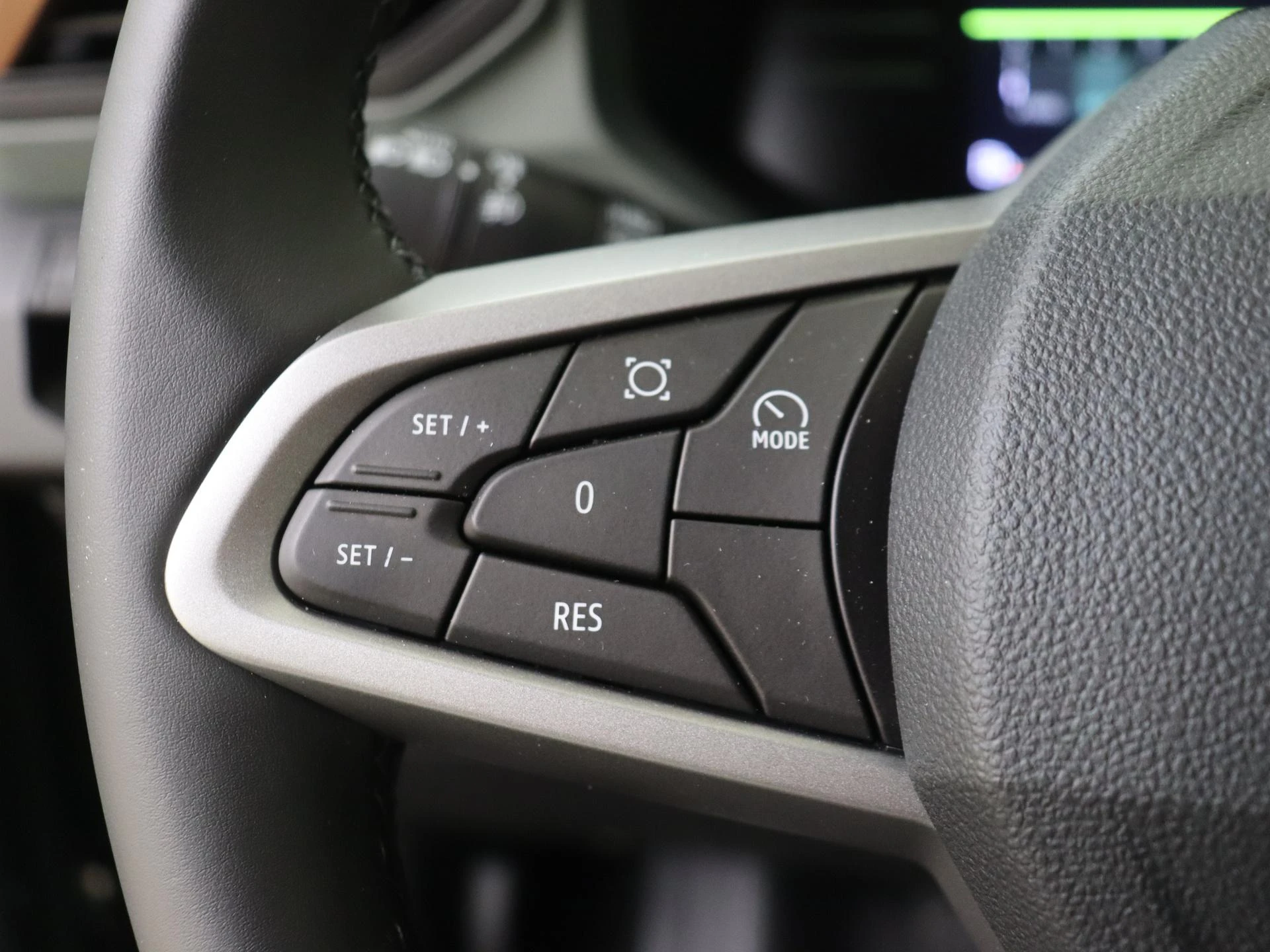 Dacia-Duster-image-11