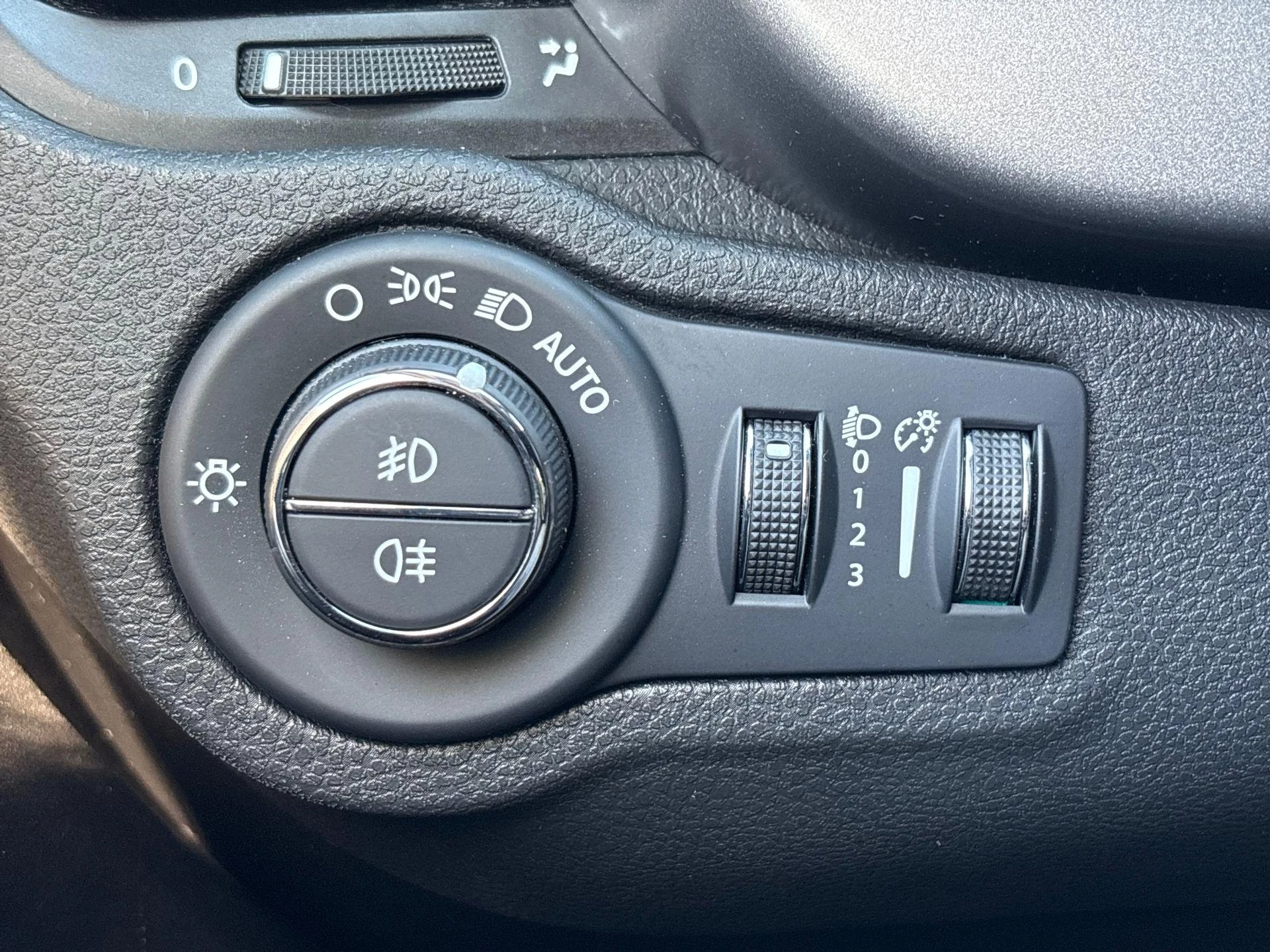 Fiat-500X-image-20